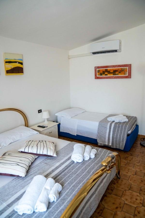 Queen'S Bed & Breakfast Grisolia Eksteriør billede